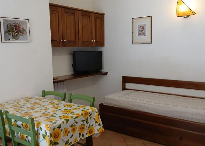 아파트 Mit Wasserblick By Interhome